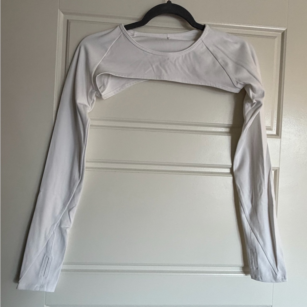 Alphalete White Long Sleeve Shrug Top